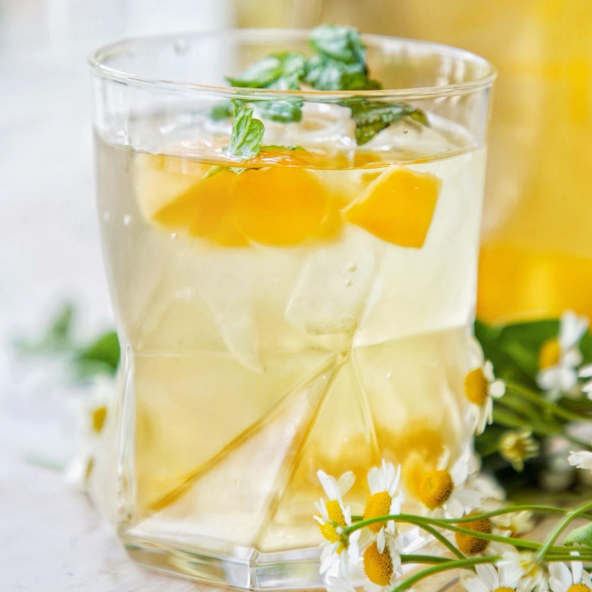 Ginger Peach Iced Green Tea - Flavour and Savour