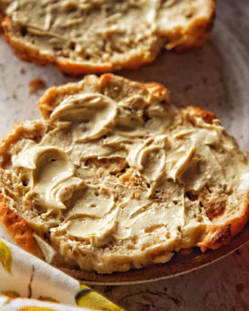 image of maple cream cheese spread on open face bagel