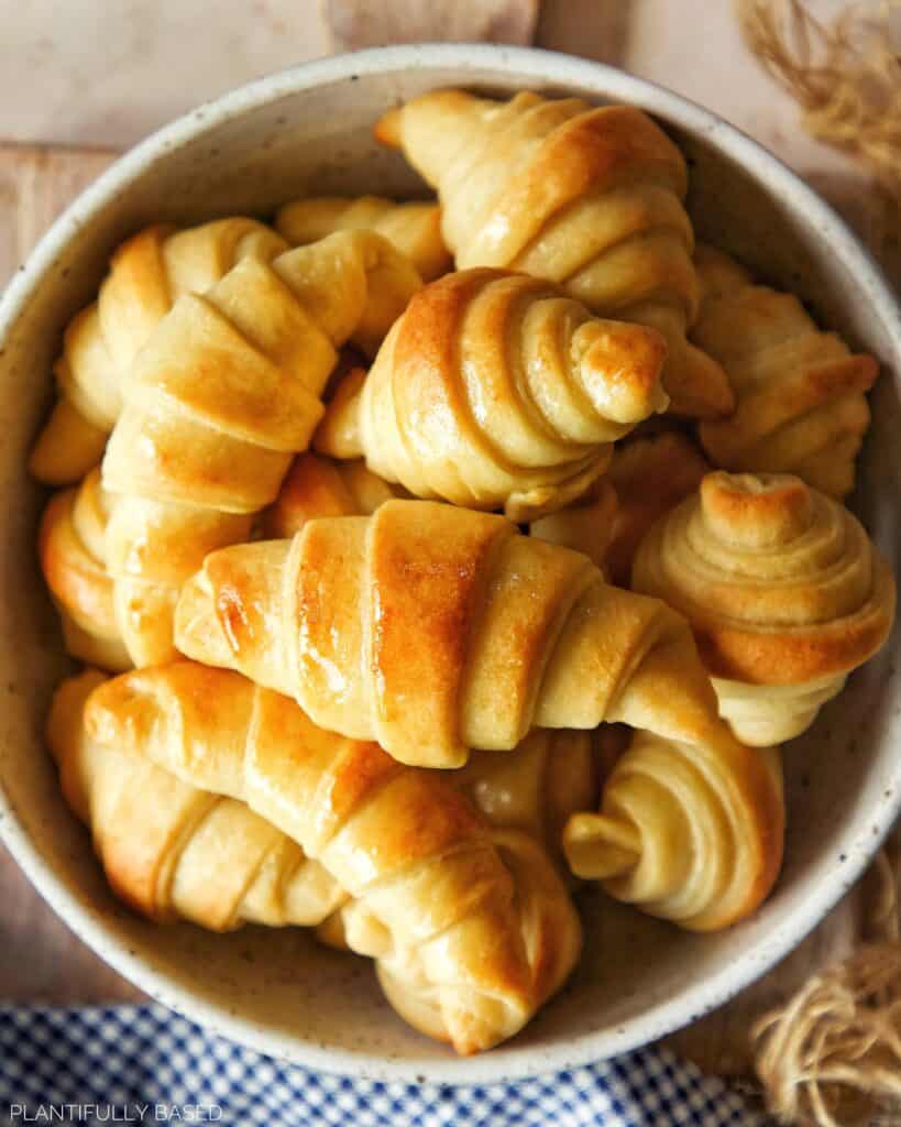 image of crescent rolls in bowl