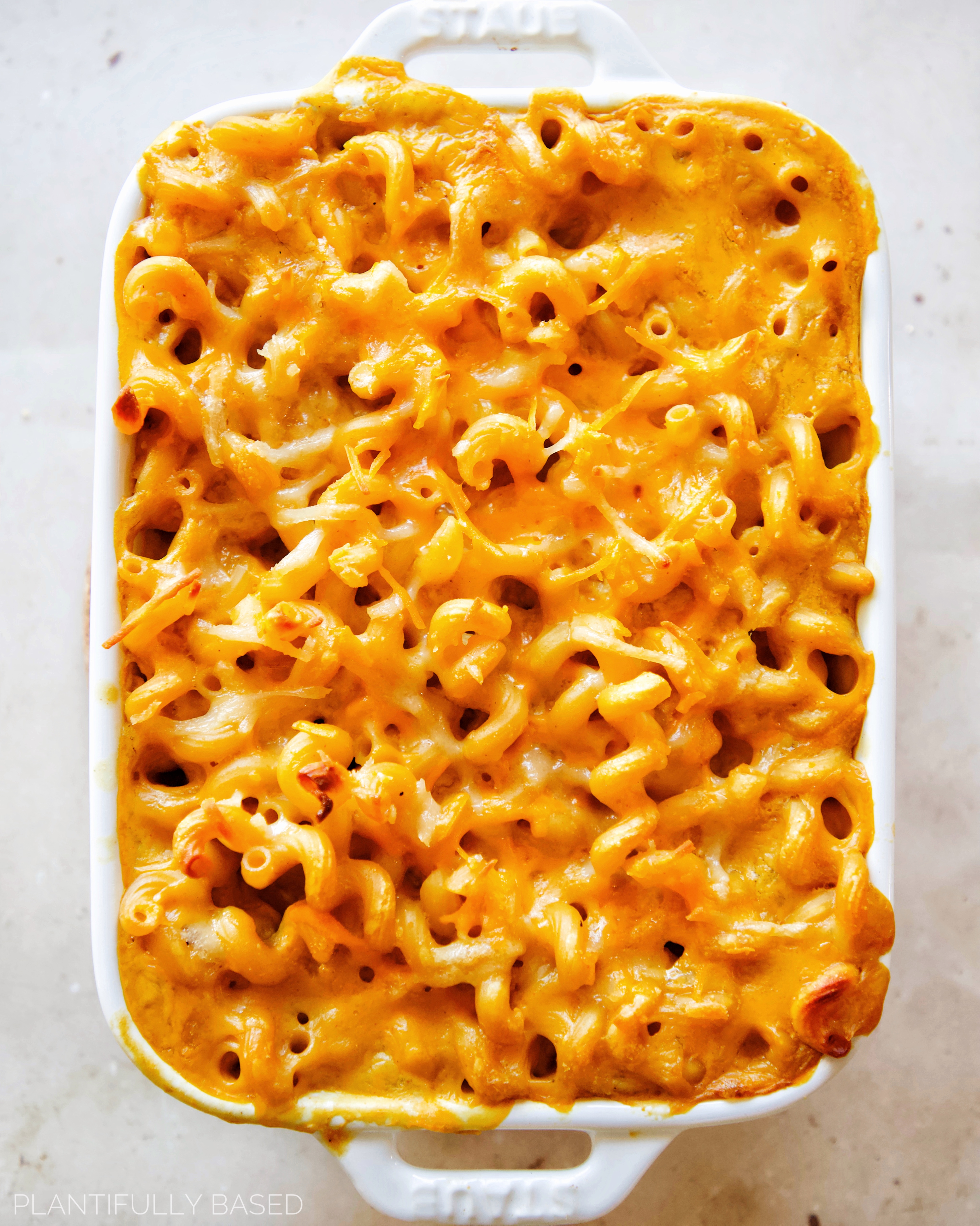 image of vegan baked mac and cheese after being baked