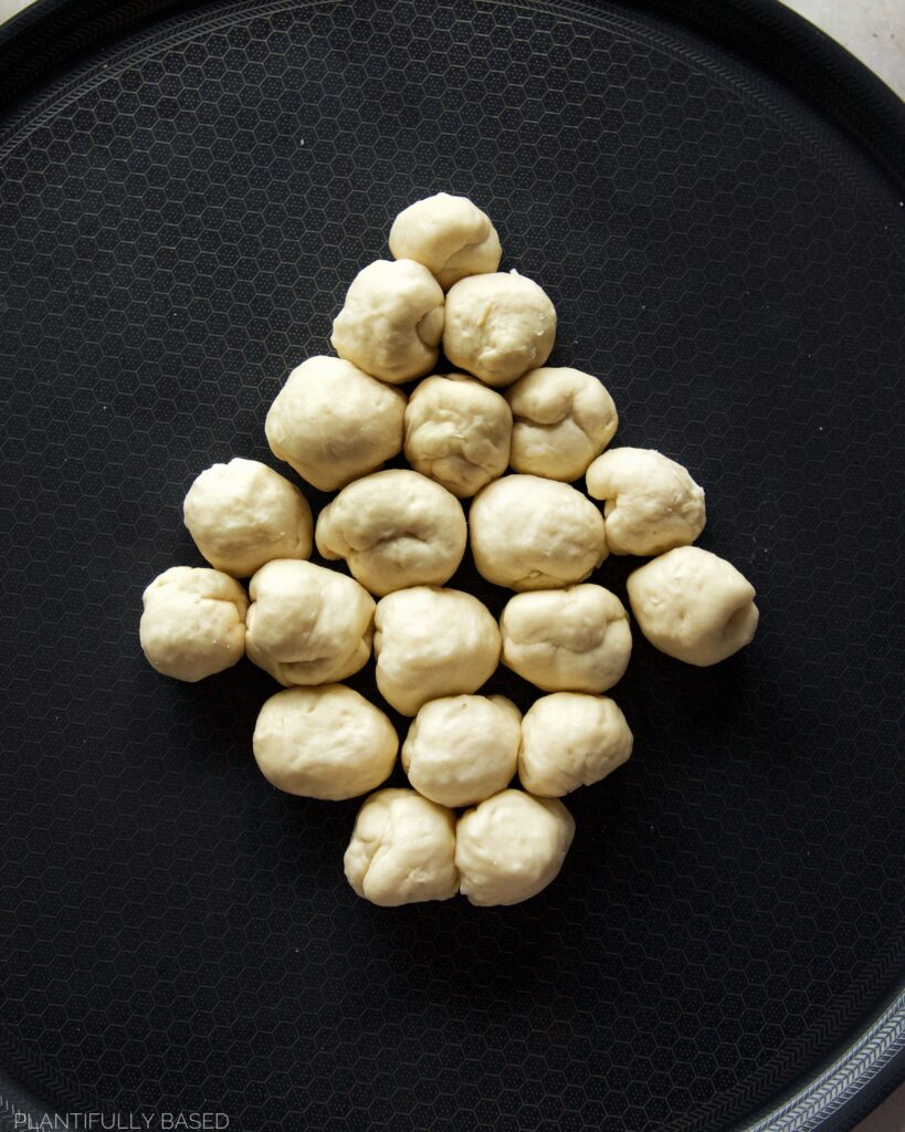 christmas tree pull apart bread 