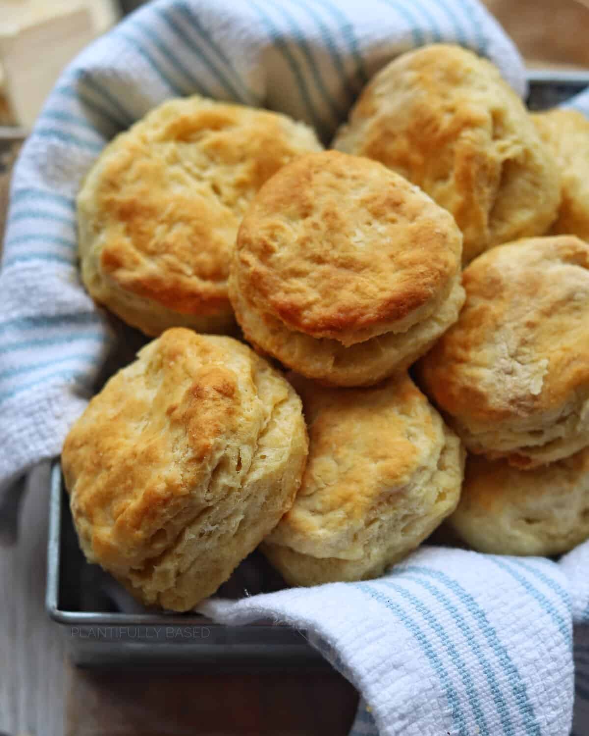 vegan buttermilk biscuits
