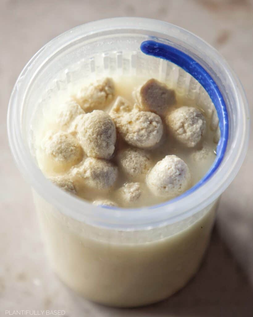 image of vegan mozzarella balls for caprese pasta salad