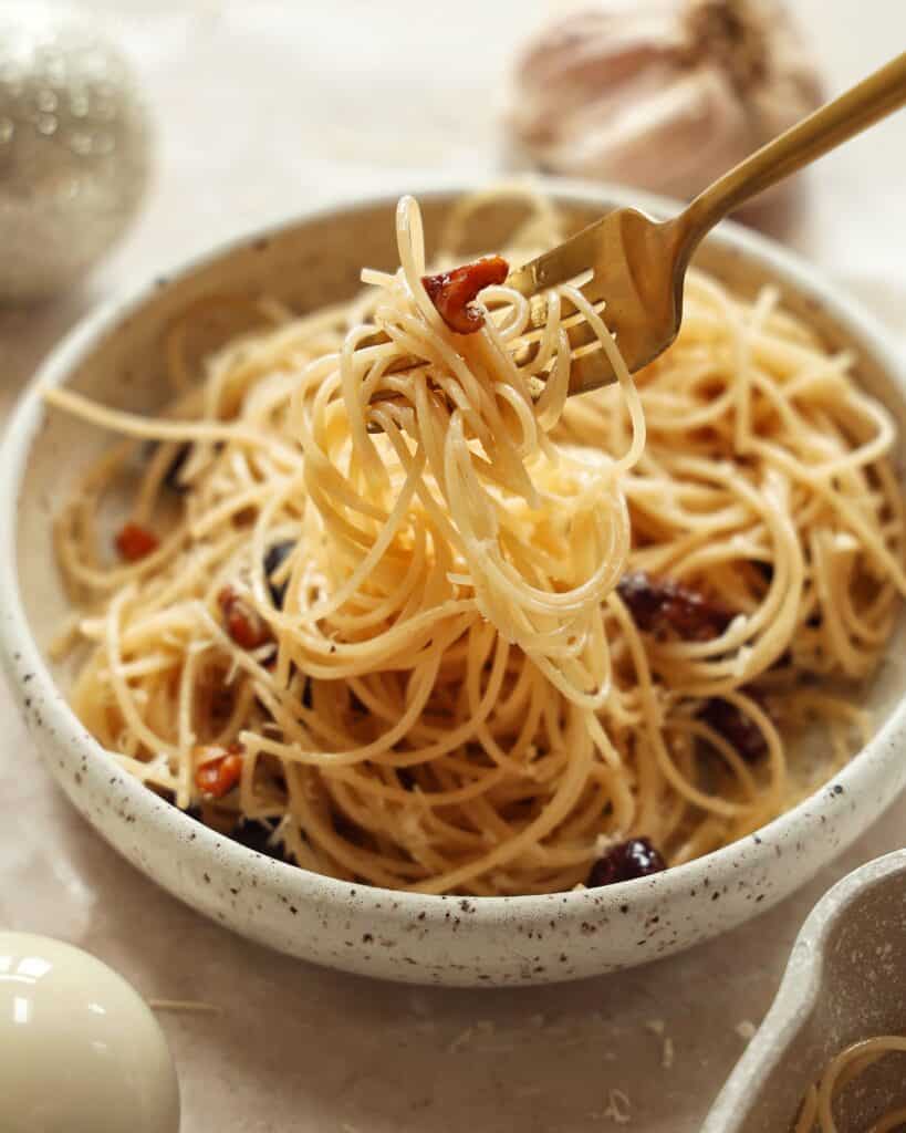 Italian Christmas Eve Spaghetti with Walnuts & Hazelnuts