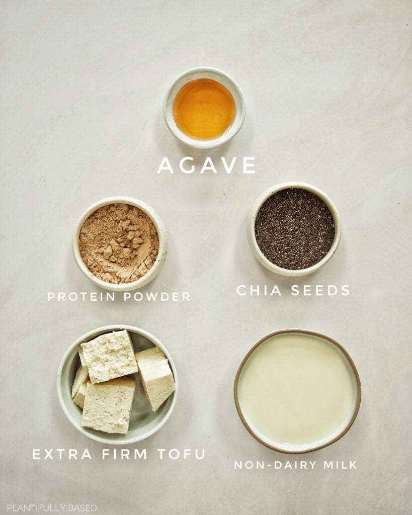 ingredients for protein chia seed pudding