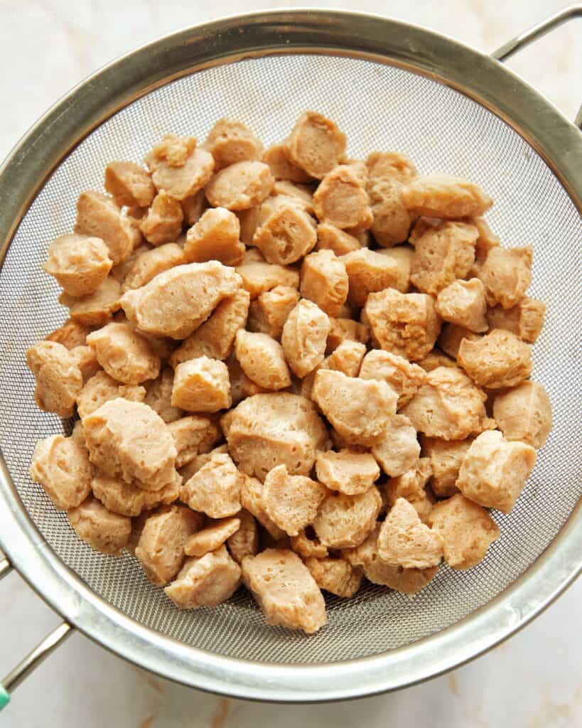 rehydrated soy chunks
