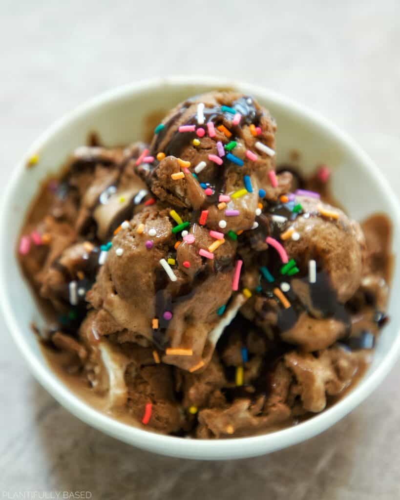 vegan chocolate ice cream